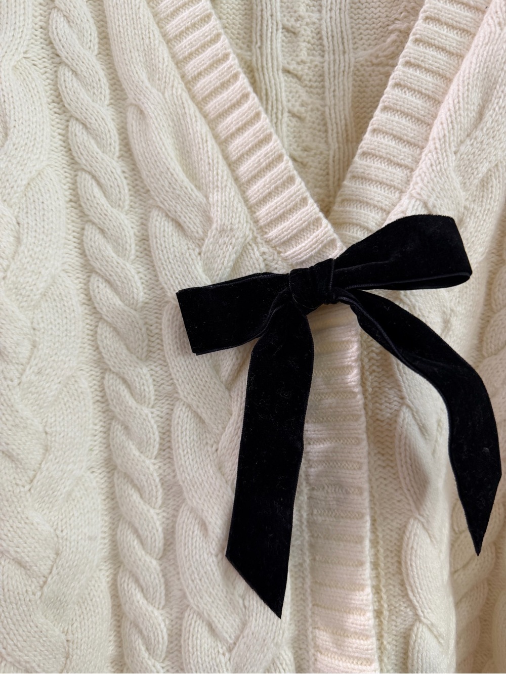 Rails Clarissa Top in Cream Cable-Knit with Black Velvet Bows - Picture 5 of 9